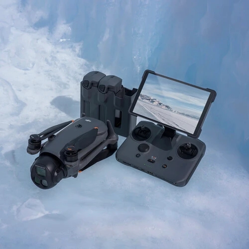 dji mavic 4 pro drone with 512gb creator combo